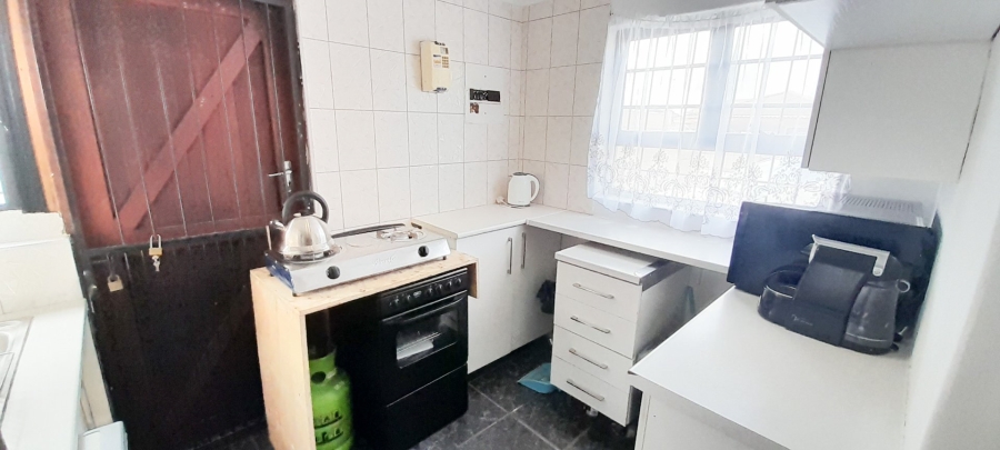 2 Bedroom Property for Sale in Belhar Western Cape